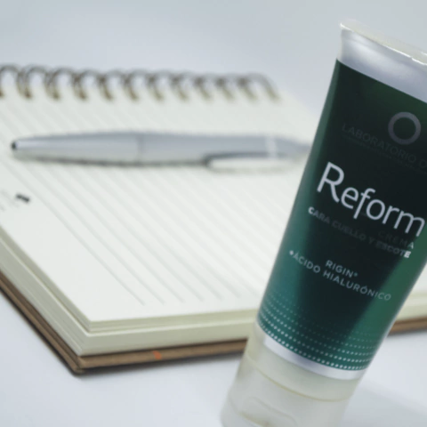 Crema para Cara, Cuello y Escote con Rigin® REFORM - Imagen 3